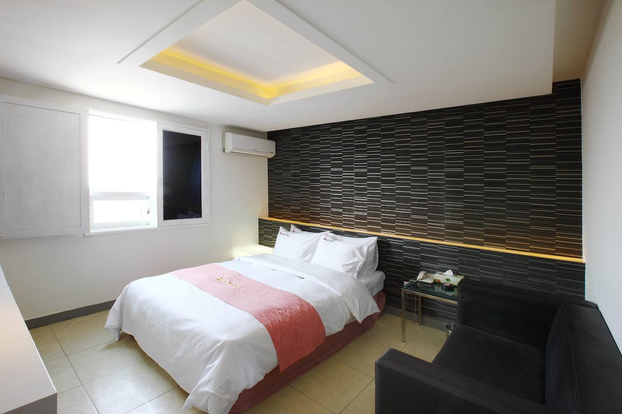 Q Hotel Paju Ruang foto